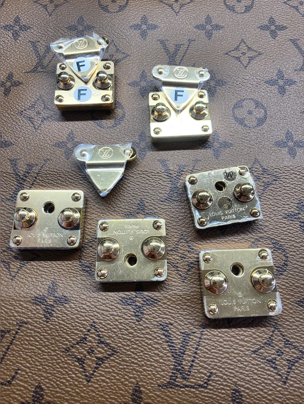 Louis Vuitton Gold Tone Metal Fastener Hardware Set
